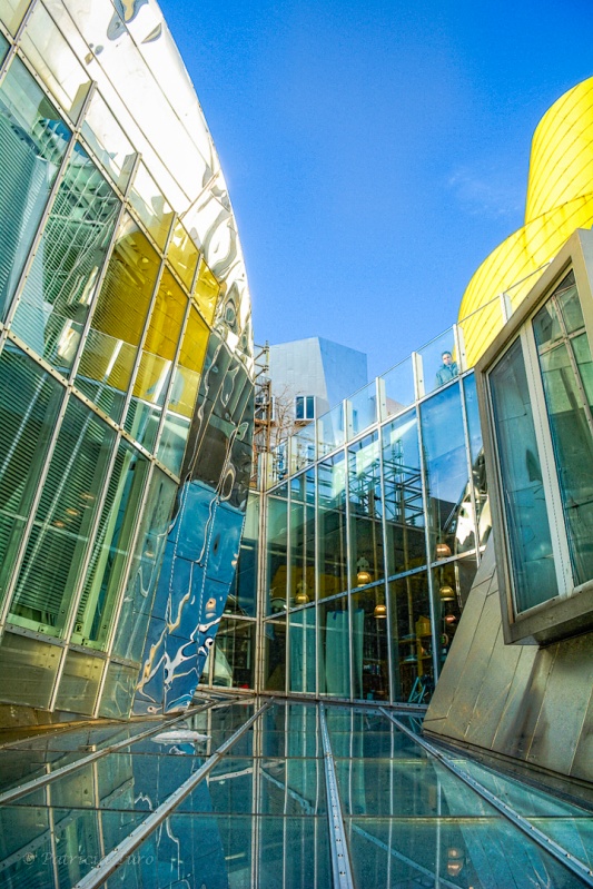 Ray & Maria Stata Center 8