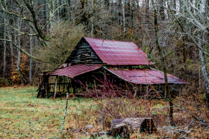 Abandoned Barn 1
